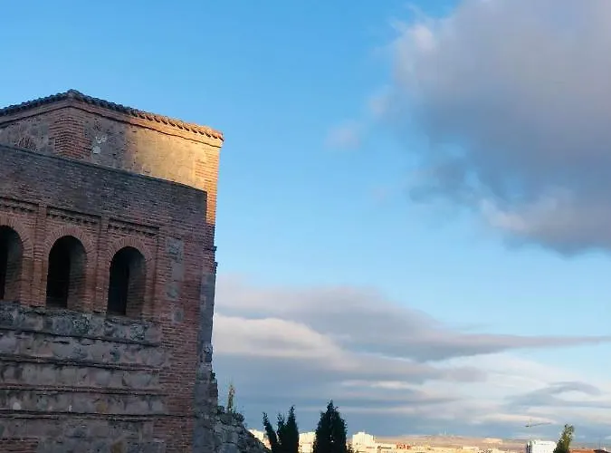 El Capricho Del Arco_apartamentos Catedral アパート